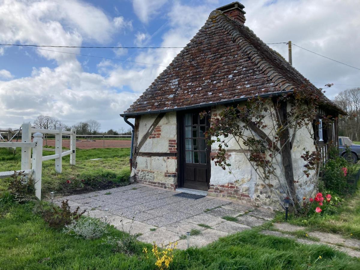 Tiny House Du Haras Cour Lozey Villa Sainte-Marguerite-des-Loges Exterior photo